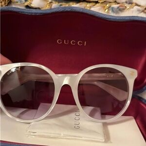 Gucci Pearl White Round Sunglasses